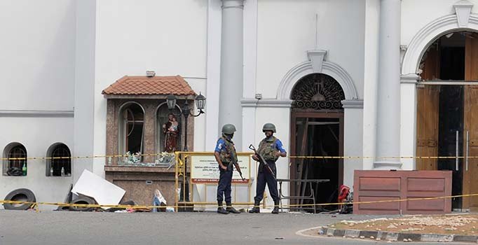 Sri Lanka'daki terör saldırılarında 12 ülke vatandaşlarını kaybetti