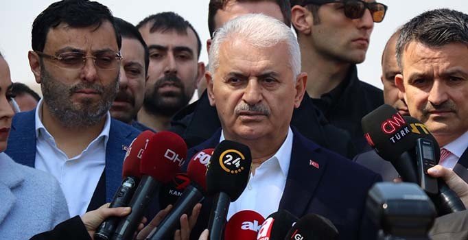 Binali Yıldırım: Çalışanlara şüpheli gibi davranmamalı