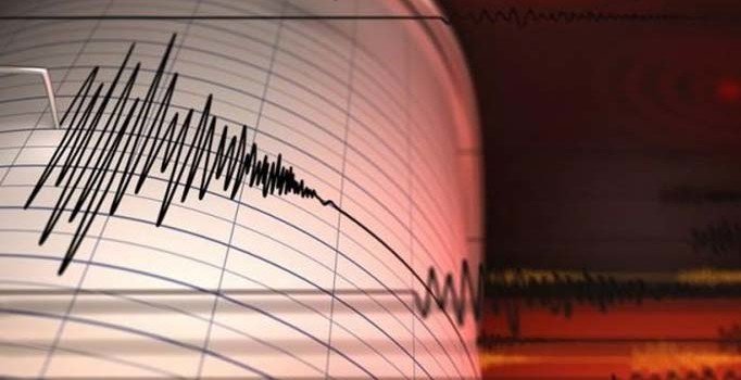 Hindistan'da 6.1 büyüklüğünde deprem