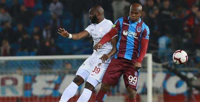 Trabzonspor’da, Nwakaeme seriye bağladı