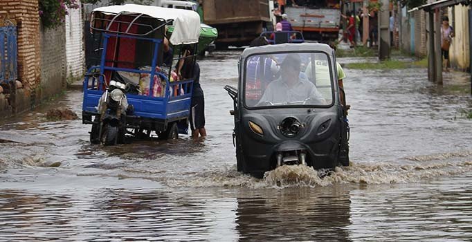 Paraguay’da sel felaketi: 20 bin kişi etkilendi