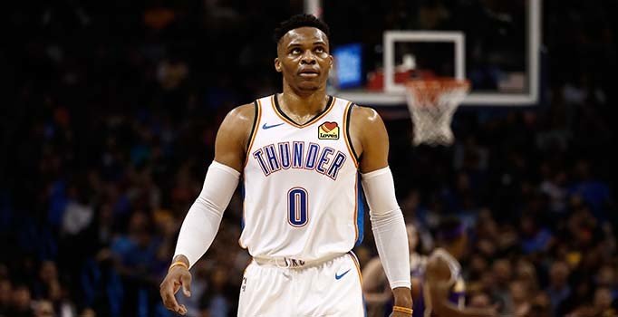 Russel Westbrook’tan tarihi gece