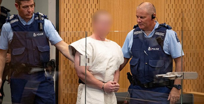 Yeni Zelanda katliamcısı Tarrant terörizmle de suçlanacak