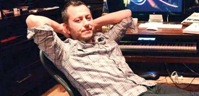 Ozan Çolakoğlu 15 günde stüdyo açtı