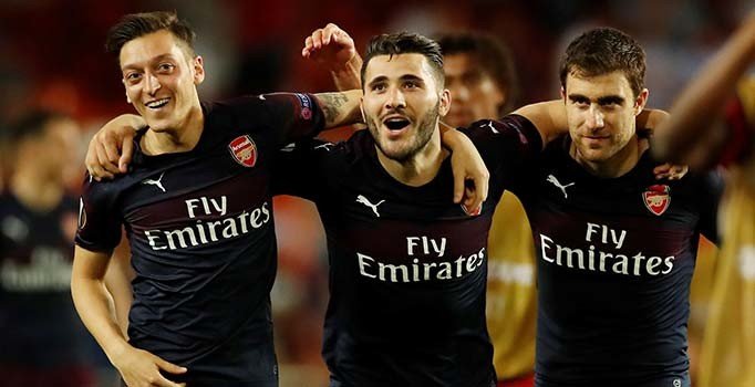 UEFA'da ilk finalist belli oldu! Valencia: 2 - Arsenal: 4