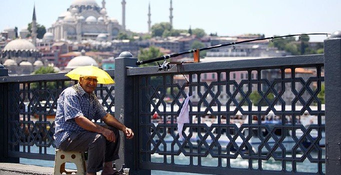 Sıcaklıklar bugünden itibaren mevsim normallerinin üzerinde seyredecek