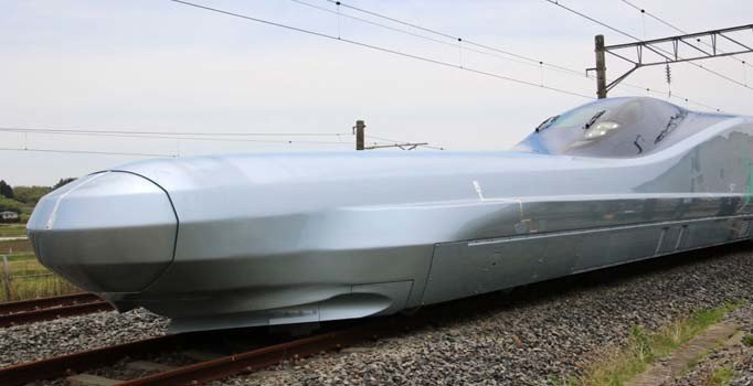 Dünyanın en hızlı treni Alfa-X, Japonya'da test ediliyor