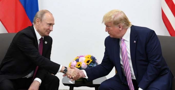 Putin, Trump ile görüştü