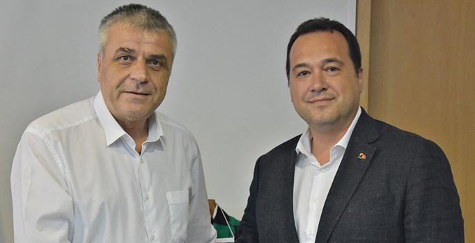 Akhisarspor’da barış sağlandı