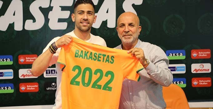 Alanyaspor, Anastasios Bakasetas'ı transfer etti