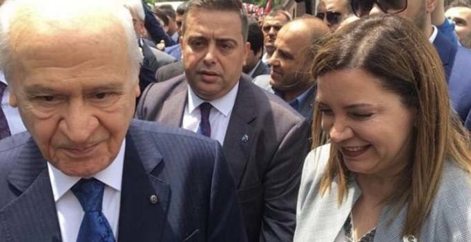 'Bahçeli'yi Ankara'ya uğurladık' dedi, gelen yorumlar üzerine paylaşımını sildi