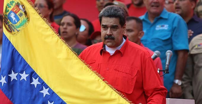 Maduro'dan yeni hamle: Venezuela-Kolombiya sınırını açacak