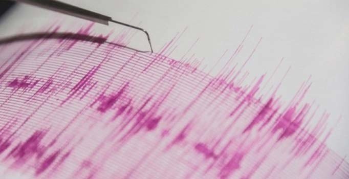 Panama-Kosta Rika sınırında 6.3 büyüklüğünde deprem