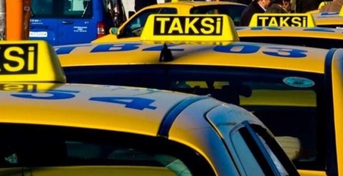 Taksiicler UBER'in çekilmesinin ardından zam yapmaya hazırlanıyor