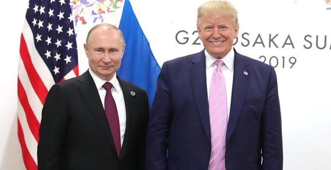 Putin'den Trump'a sürpriz davet