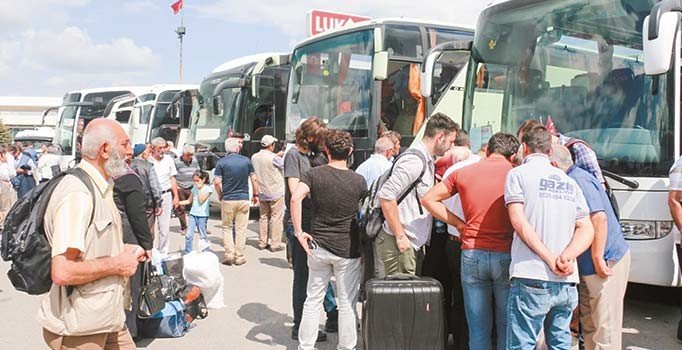 Seçmen sandığa gitmek için İstanbul’a koşuyor