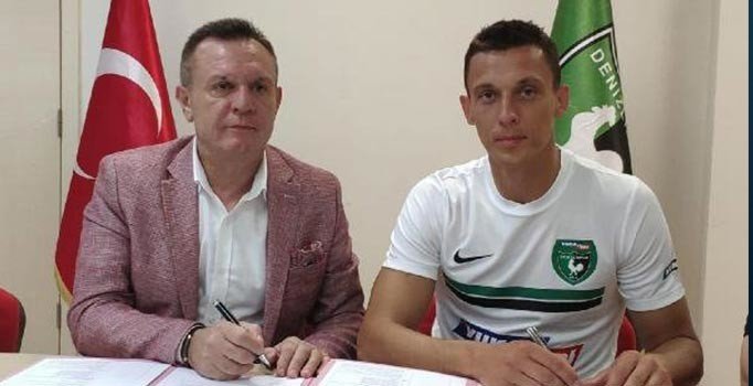 Denizlispor'da Stackhowiak imzaladı