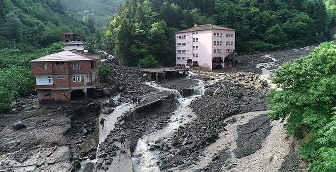 Meteorolojiden peş peşe uyarı: Trabzon için 'sarı alarm' verildi