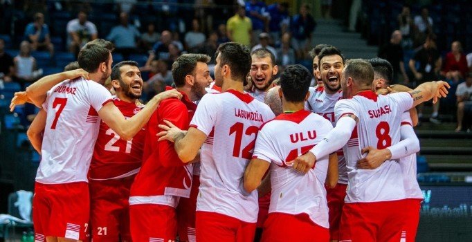 Voleybol Avrupa Altın Liginde şampiyon Türkiye