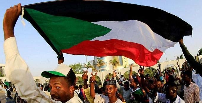 Sudan Geçiş Konseyi Başkanı: “Darbe girişimi devam ediyor”