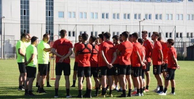 Beşiktaş için planlanan Polonya kampına Eskişehirspor gidiyor