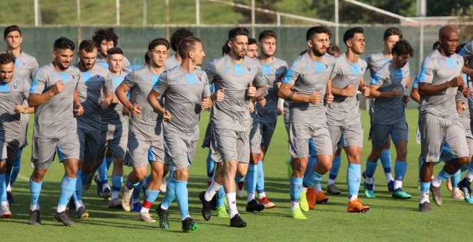 Trabzonspor, çift antrenmanla hazırlıklarını sürdürdü