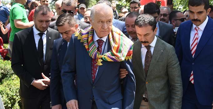 Bahçeli'den yeni sistem eleştirilerine sert tepki: Bizatihi millete hakarettir