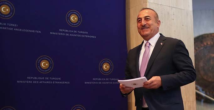 Çavuşoğlu'ndan AB yaptırımlarına tepki: Çok ciddiye almaya gerek yok