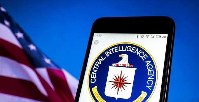 CIA'den Instagram'ı çökenlere ilginç tavsiye: Kapayıp açın