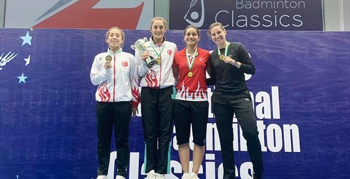 Badminton Milli Takımı'ndan 4 madalya