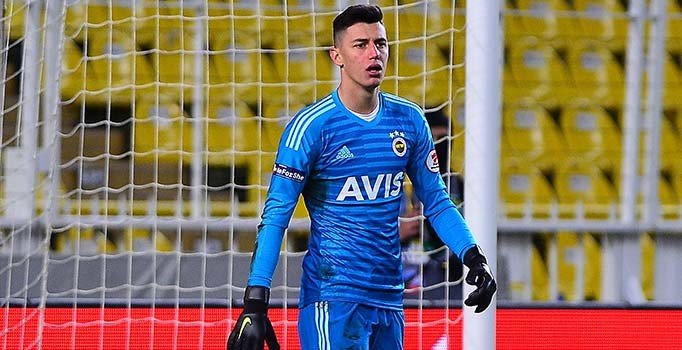 Fenerbahçe, Berke Özer'i Westerlo'ya kiraladı