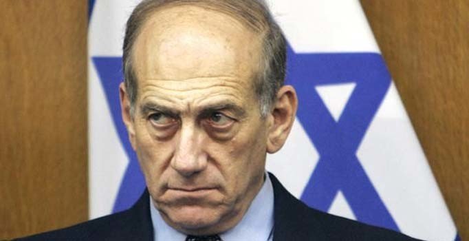 Eski İsrail Başbakanı Olmert, tutuklanma korkusuyla İsviçre ziyaretini iptal etti