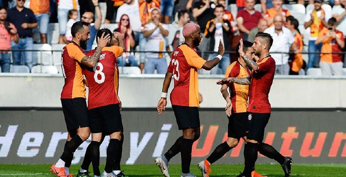 Galatasaray, yarın Augsburg mücadelesine çıkacak