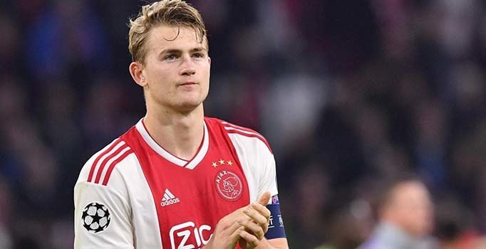 Juventus, Matthijs De Ligt transferini açıkladı