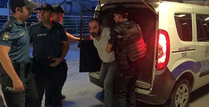 3 yıldır aranan cinayet zanlısı İzmir'de yakalandı