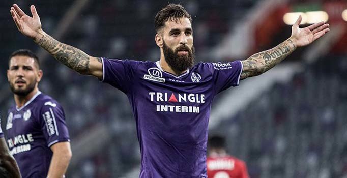 Jimmy Durmaz, Galatasaray için İstanbul'a geldi