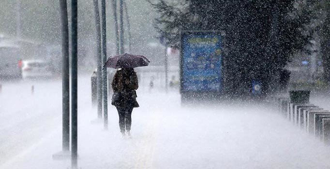 Meteoroloji'den İstanbul için kuvvetli yağış uyarısı