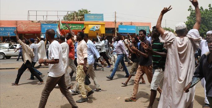 Sudan'daki gösterilerde 7 kişi hayatını kaybetti