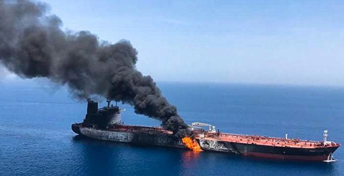 Mossad'dan Körfezi karıştıracak açıklama: Tanker saldırılarının arkasında İran var