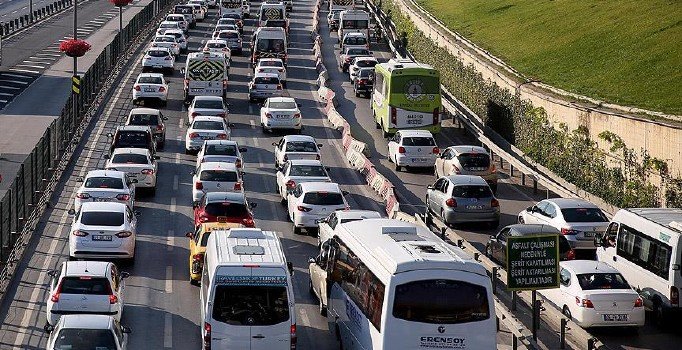 İstanbul trafiğinin 5 yılı analiz edildi: 4 yıl da trafik için çalışıyoruz!