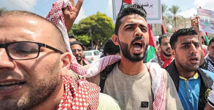 Lübnan Çalışma Bakanlığının uygulaması Gazze'de protesto edildi