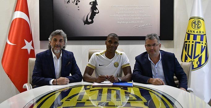 MKE Ankaragücü, Ricardo Faty ile yeniden anlaştı