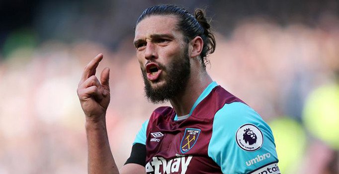 Carroll, Newcastle United'a döndü