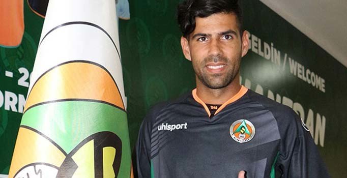 Juanfran resmen Alanyaspor'da