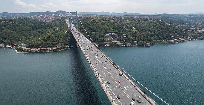 Bayramda otoyol ve köprüler ile toplu taşıma ücretsiz