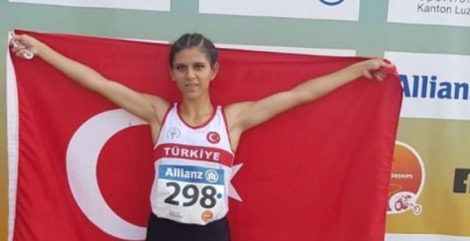 Özel sporcu Sevim Demircan dünya üçüncüsü