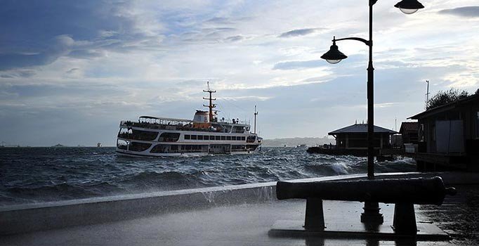 Meteoroloji'den İstanbul için fırtına uyarısı