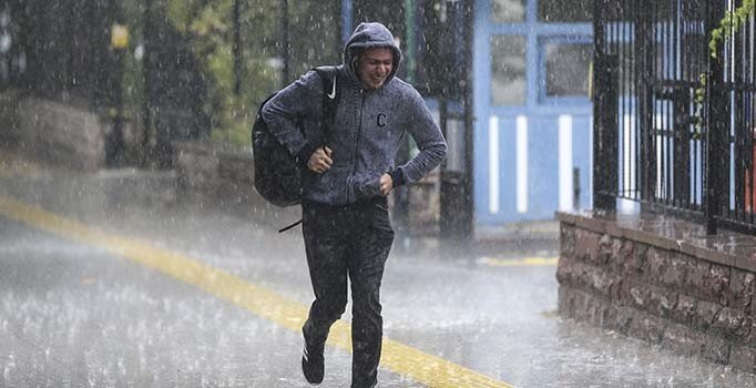 Türkiye yağışa teslim! Meteoroloji'den 'sağanak' uyarısı | Muğla, Düzce, Zonguldak hava durumu