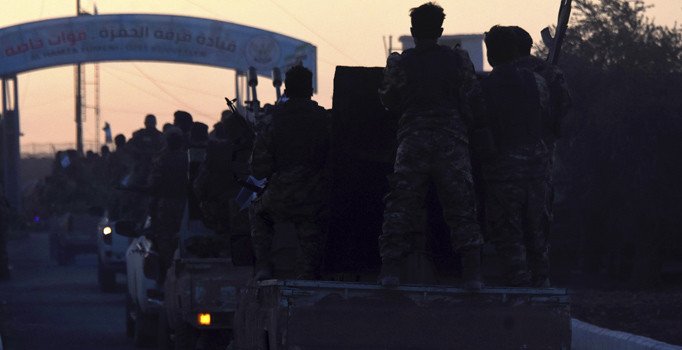 Suriye Milli Ordusu operasyon için Fırat’ın doğusuna ulaştı
