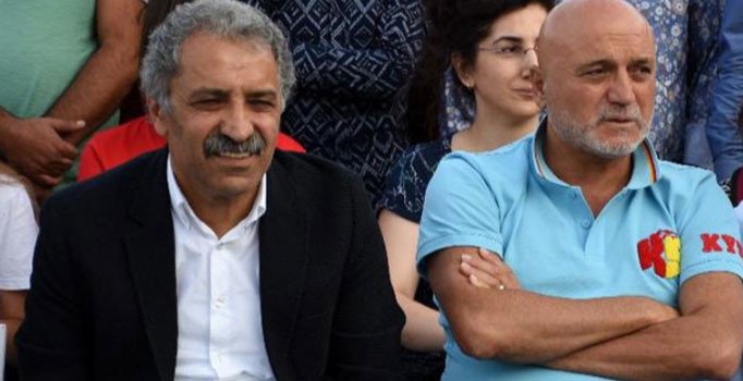 Kayserispor'da istifa şoku... Hem başkan hem teknik direktör bıraktı